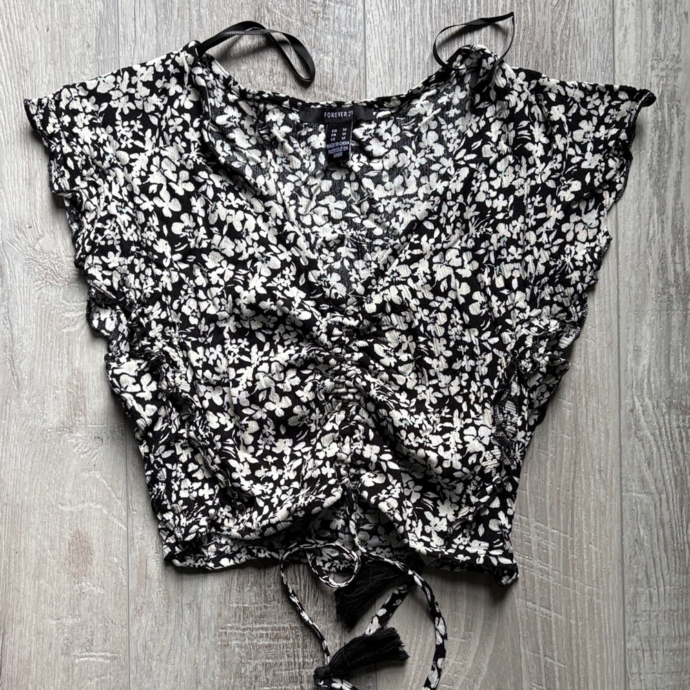 Forever 21 Black and White Floral Blouse